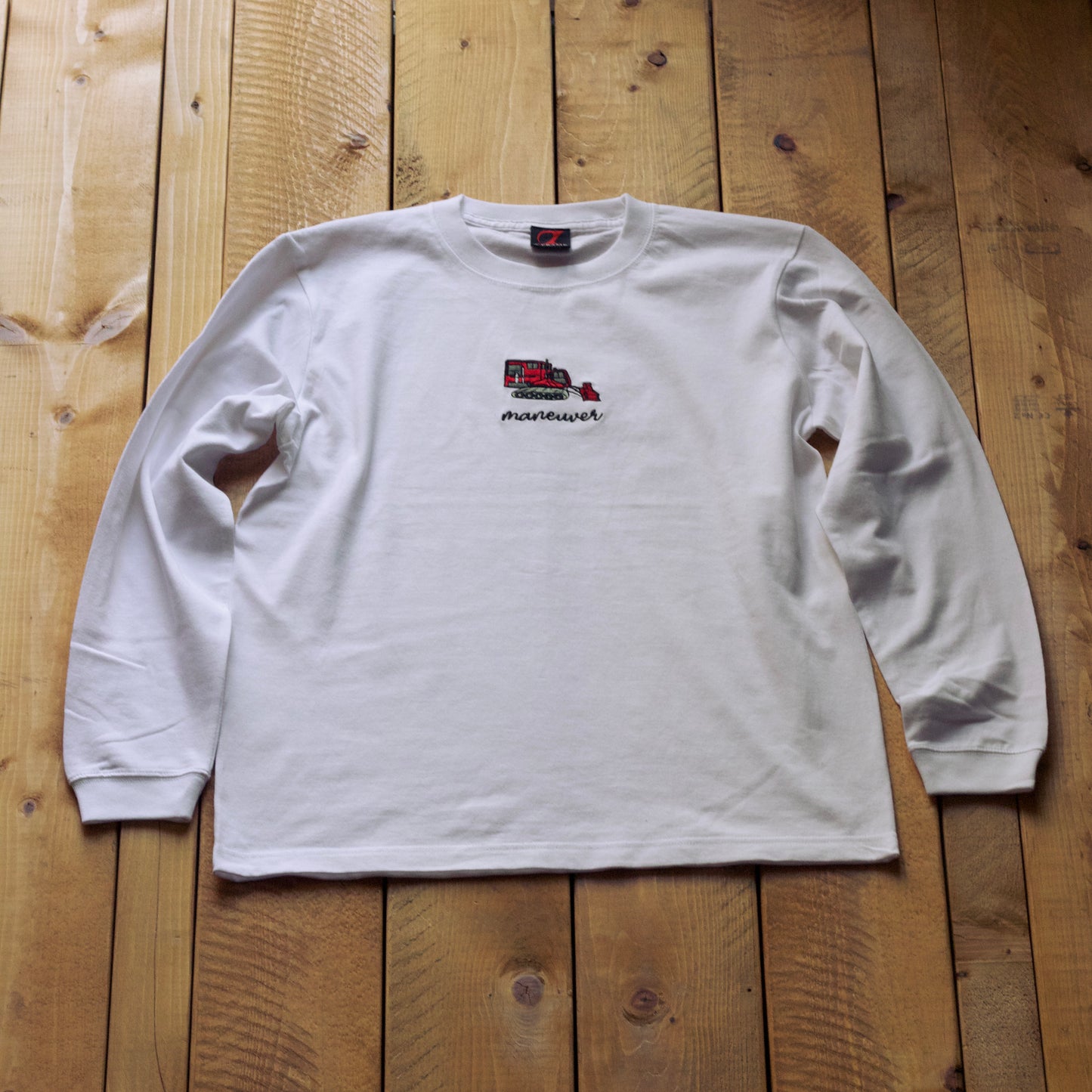 Maneuver LS White
